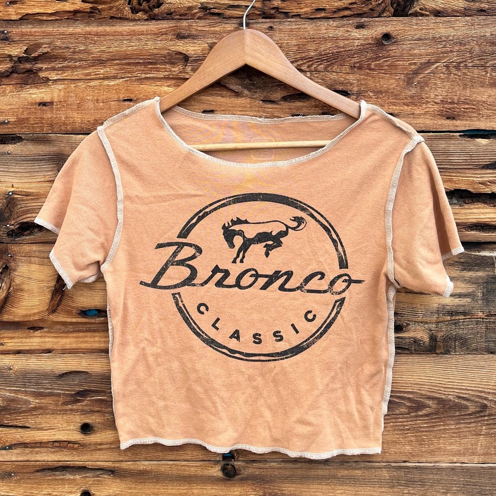 BRONCO | Tan Crop Top S